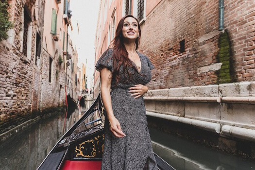 Professional Photo shoot - Venice-Fly Girl Travel